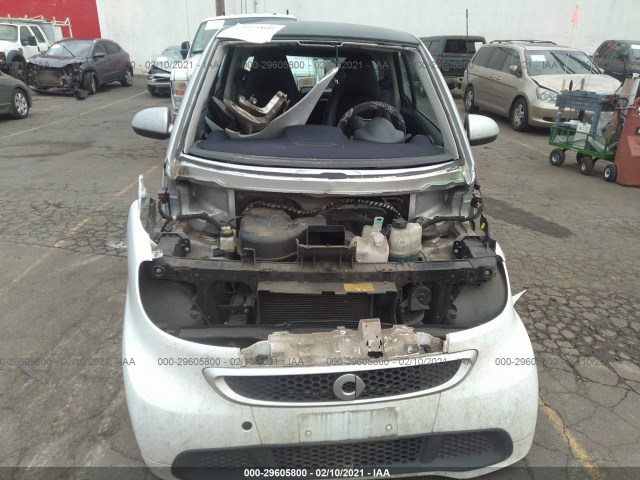 Photo 5 VIN: WMEEJ3BA4FK807579 - SMART FORTWO 