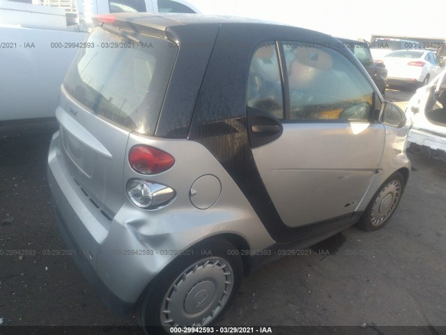 Photo 3 VIN: WMEEJ3BA4FK816637 - SMART FORTWO 