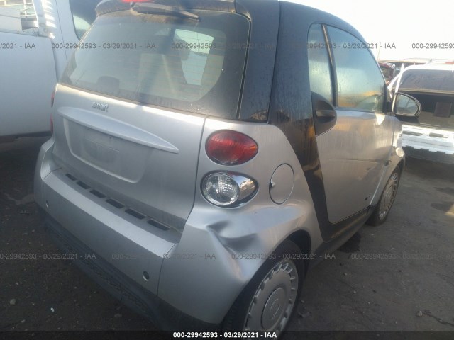 Photo 5 VIN: WMEEJ3BA4FK816637 - SMART FORTWO 