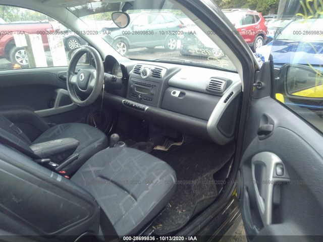 Photo 4 VIN: WMEEJ3BA5AK372807 - SMART FORTWO 