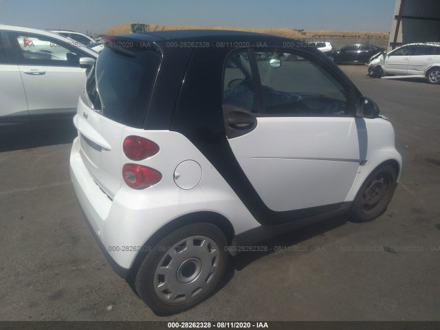 Photo 3 VIN: WMEEJ3BA5CK540027 - SMART FORTWO 