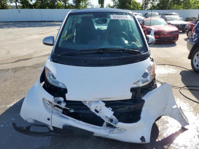 Photo 4 VIN: WMEEJ3BA5DK697221 - SMART FORTWO 