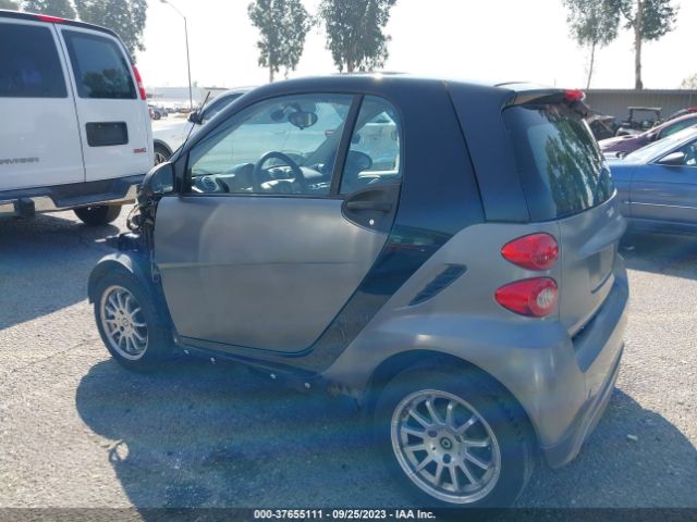 Photo 2 VIN: WMEEJ3BA5EK743650 - SMART FORTWO 