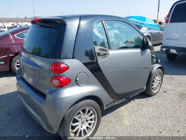 Photo 3 VIN: WMEEJ3BA5EK743650 - SMART FORTWO 