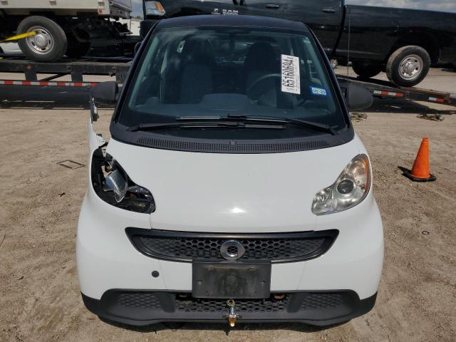 Photo 4 VIN: WMEEJ3BA5EK744099 - SMART FORTWO 