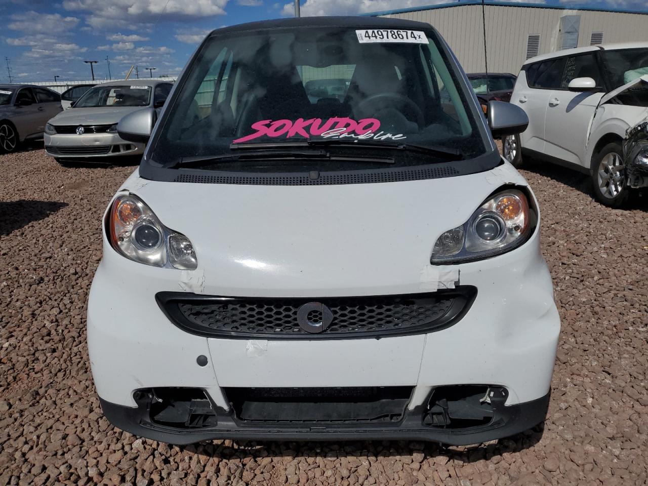 Photo 4 VIN: WMEEJ3BA5EK748850 - SMART FORTWO 