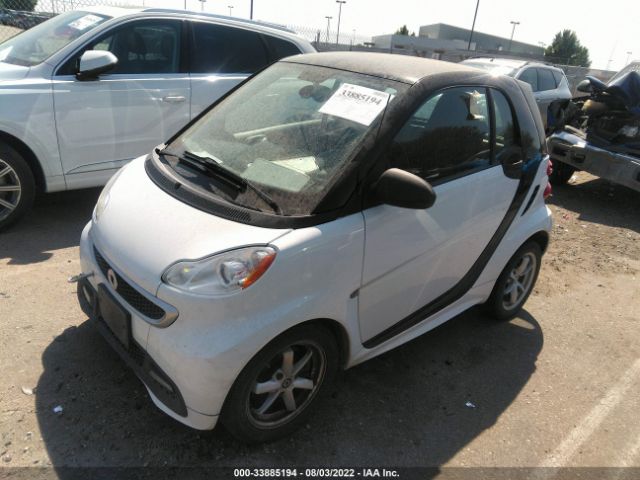 Photo 1 VIN: WMEEJ3BA5FK812094 - SMART FORTWO 