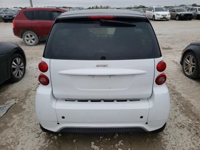 Photo 5 VIN: WMEEJ3BA5FK820812 - SMART FORTWO 