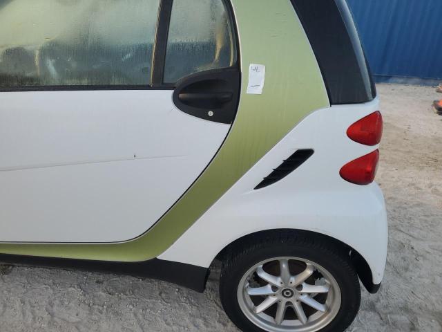 Photo 11 VIN: WMEEJ3BA6AK358740 - SMART FORTWO PUR 