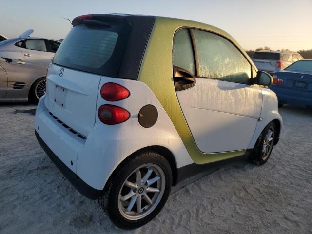 Photo 2 VIN: WMEEJ3BA6AK358740 - SMART FORTWO PUR 