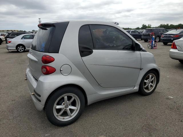 Photo 2 VIN: WMEEJ3BA6BK449704 - SMART FORTWO PUR 