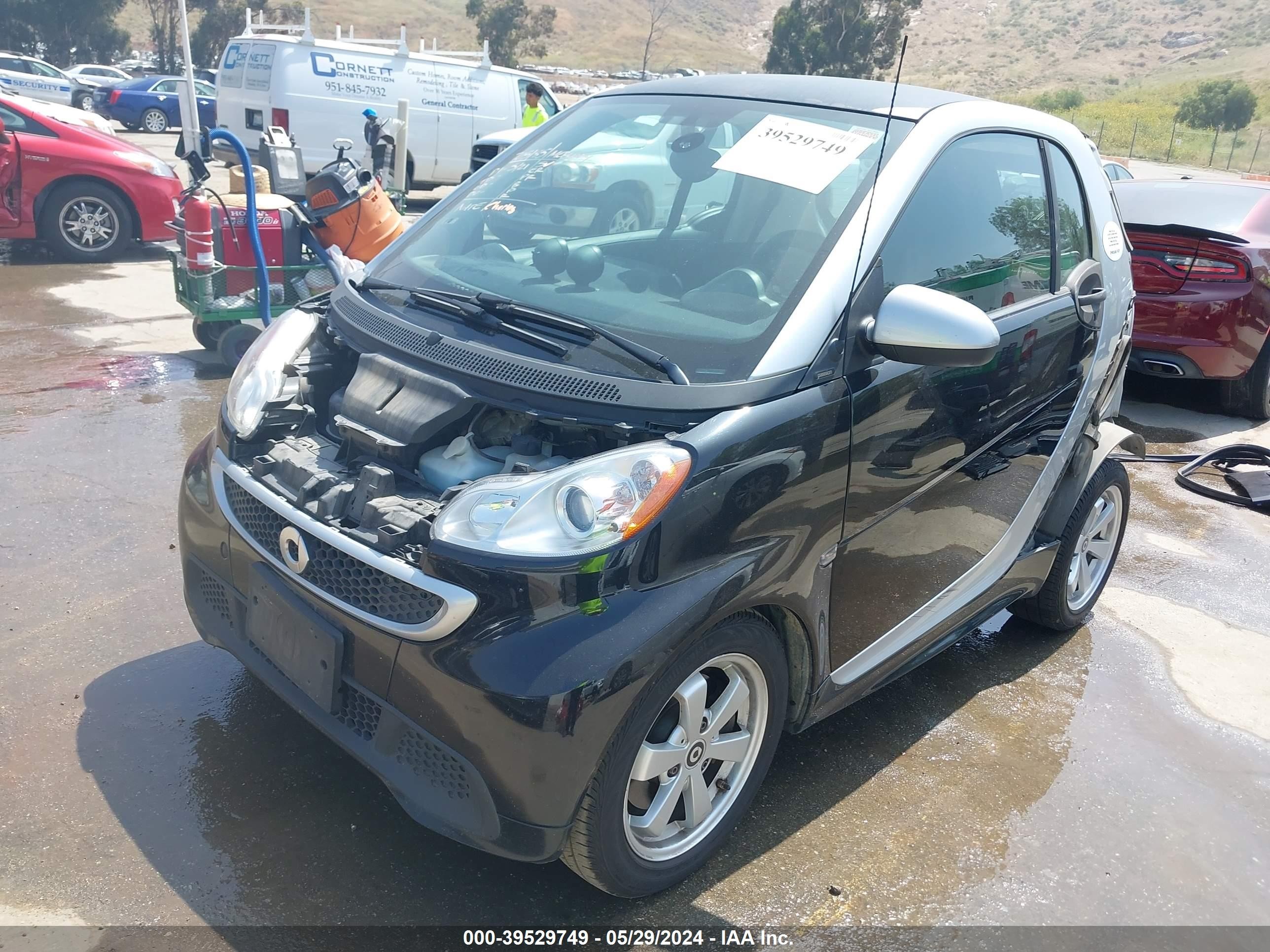 Photo 1 VIN: WMEEJ3BA6DK670058 - SMART FORTWO 