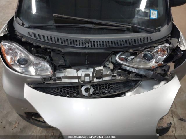 Photo 9 VIN: WMEEJ3BA6EK775636 - SMART FORTWO 