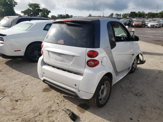 Photo 3 VIN: WMEEJ3BA6FK805414 - SMART FORTWO PUR 