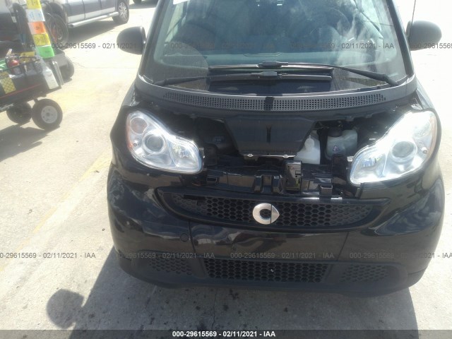 Photo 5 VIN: WMEEJ3BA6FK813643 - SMART FORTWO 