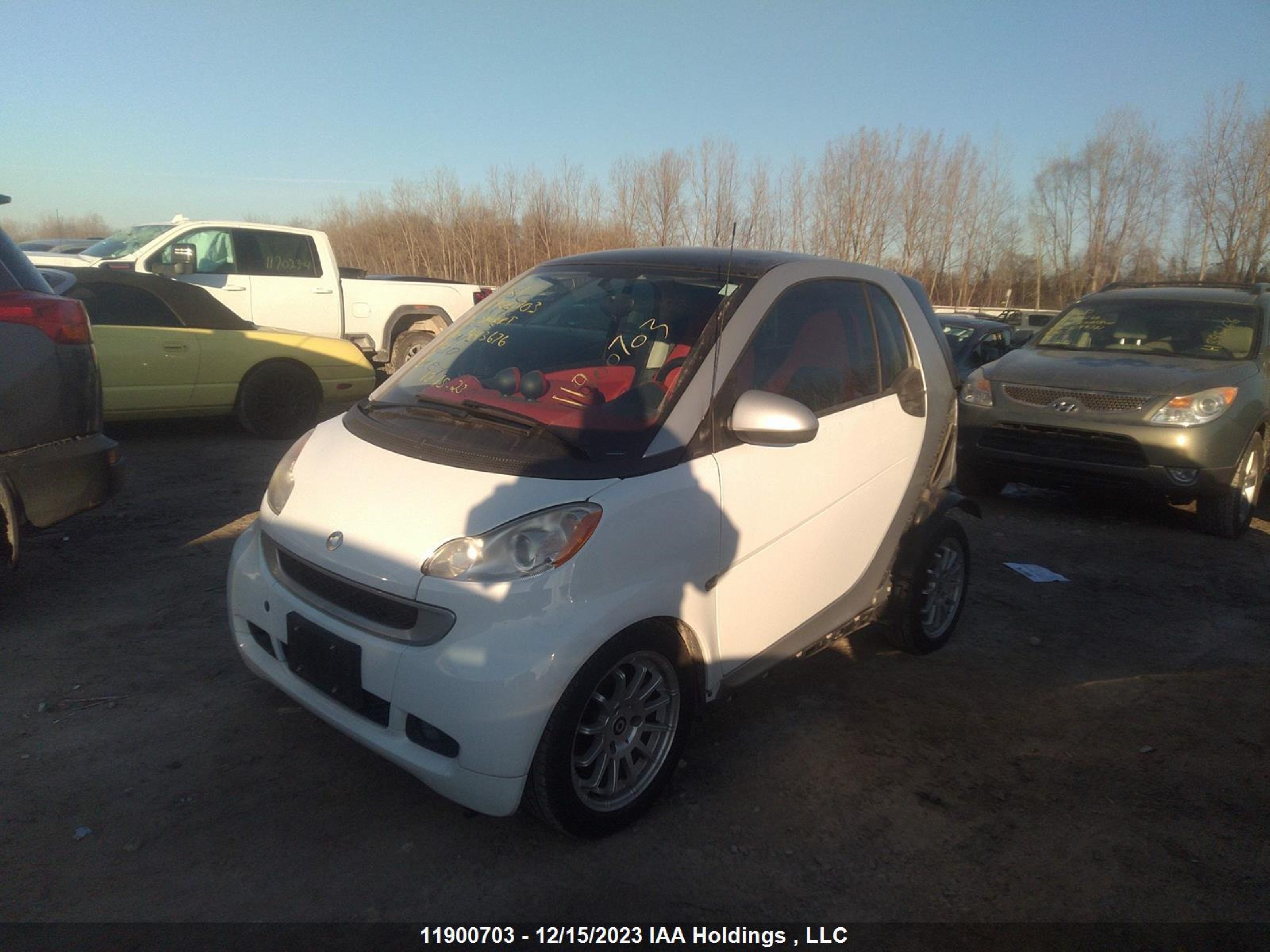 Photo 1 VIN: WMEEJ3BA8BK443676 - SMART FORTWO 