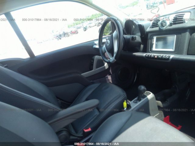 Photo 4 VIN: WMEEJ3BA8CK531595 - SMART FORTWO 