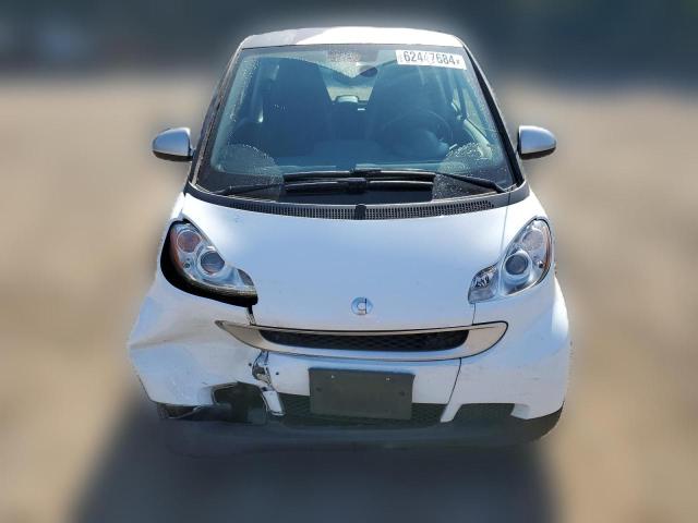 Photo 4 VIN: WMEEJ3BA8CK568601 - SMART FORTWO 