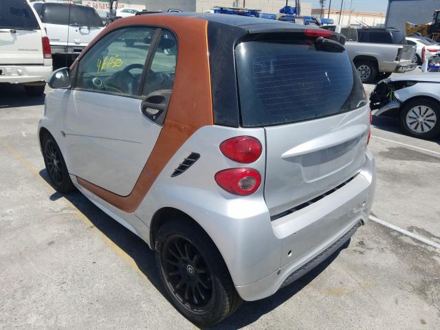 Photo 2 VIN: WMEEJ3BA8DK586372 - SMART FORTWO 