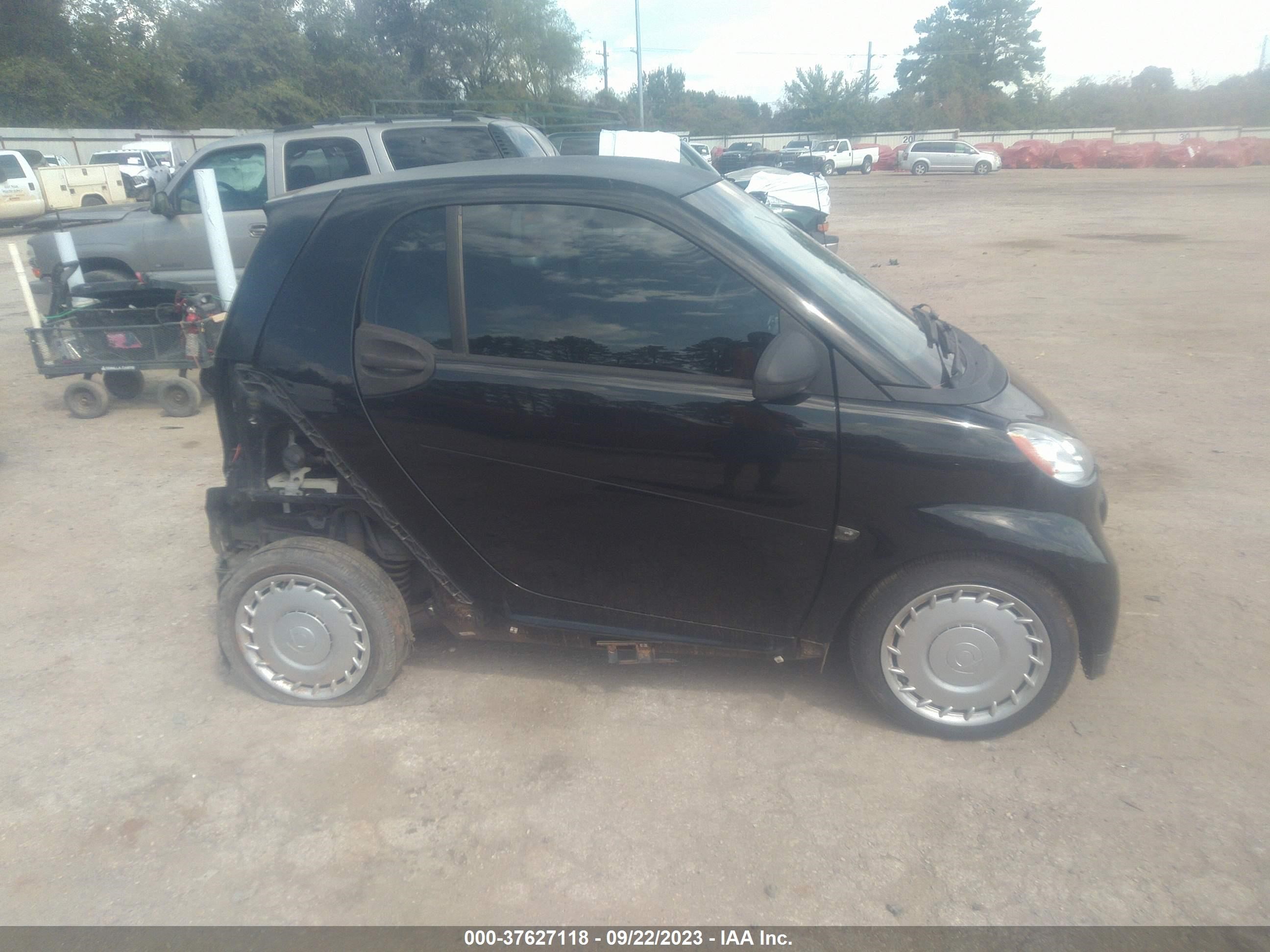 Photo 13 VIN: WMEEJ3BA8DK605521 - SMART FORTWO 