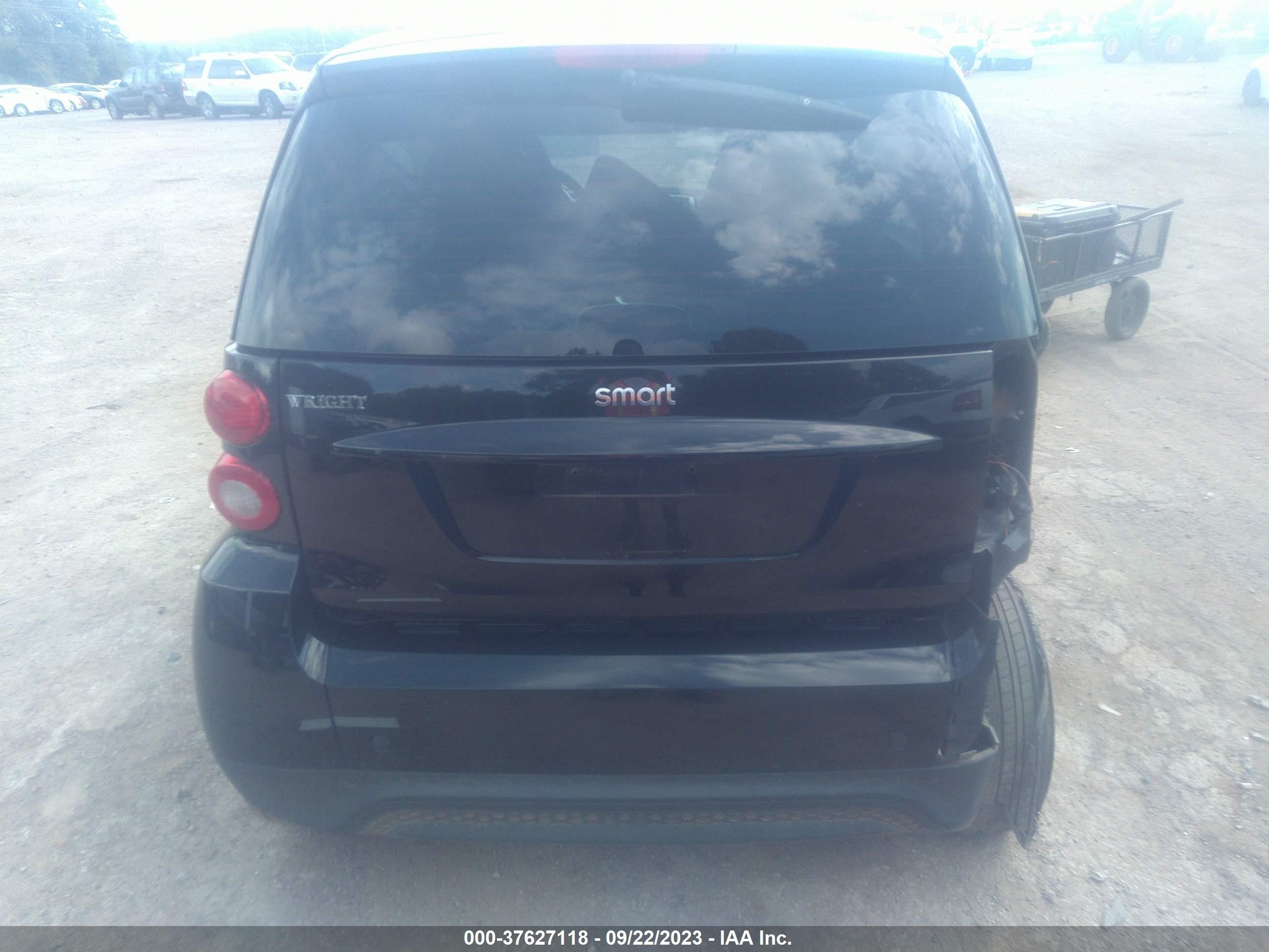 Photo 16 VIN: WMEEJ3BA8DK605521 - SMART FORTWO 