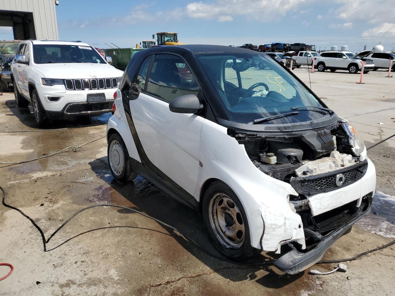 Photo 3 VIN: WMEEJ3BA8DK615918 - SMART FORTWO 