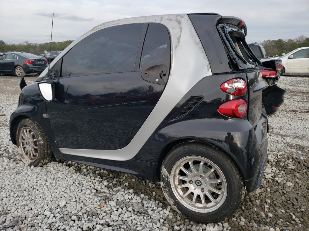 Photo 1 VIN: WMEEJ3BA8DK631374 - SMART FORTWO 