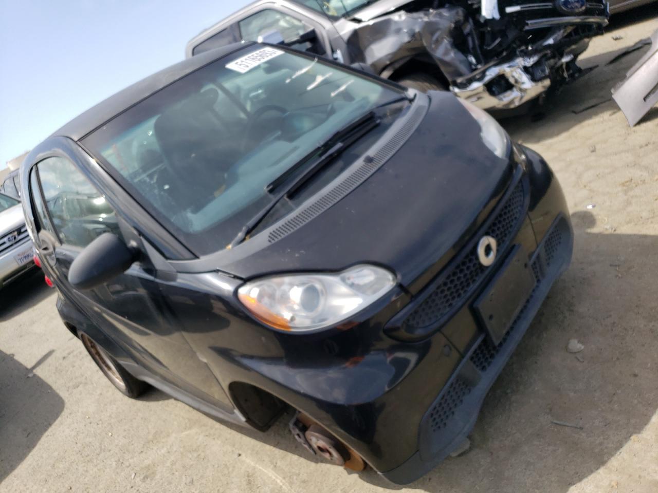 Photo 3 VIN: WMEEJ3BA8DK687654 - SMART FORTWO 