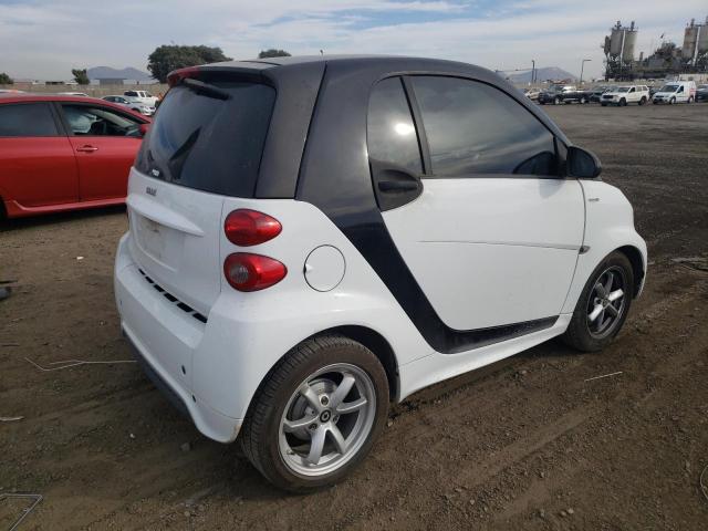 Photo 2 VIN: WMEEJ3BA8FK791211 - SMART FORTWO 