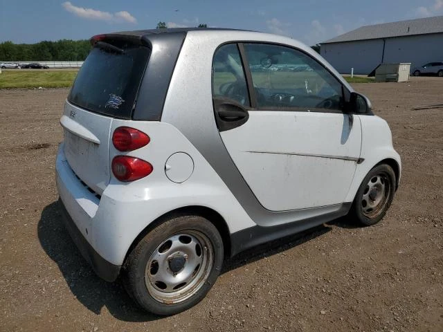 Photo 2 VIN: WMEEJ3BA8FK791886 - SMART FORTWO PUR 