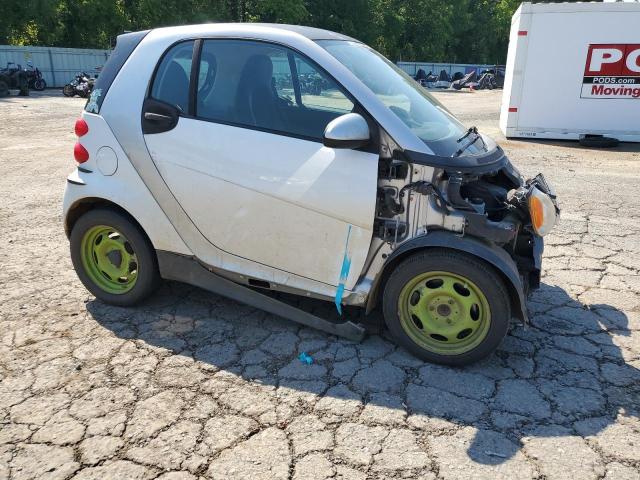 Photo 3 VIN: WMEEJ3BA8FK795128 - SMART FORTWO PUR 