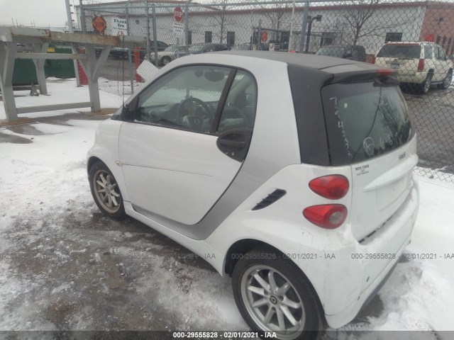 Photo 2 VIN: WMEEJ3BA8FK809965 - SMART FORTWO 