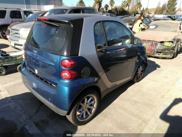 Photo 3 VIN: WMEEJ3BA9AK352821 - SMART FORTWO 