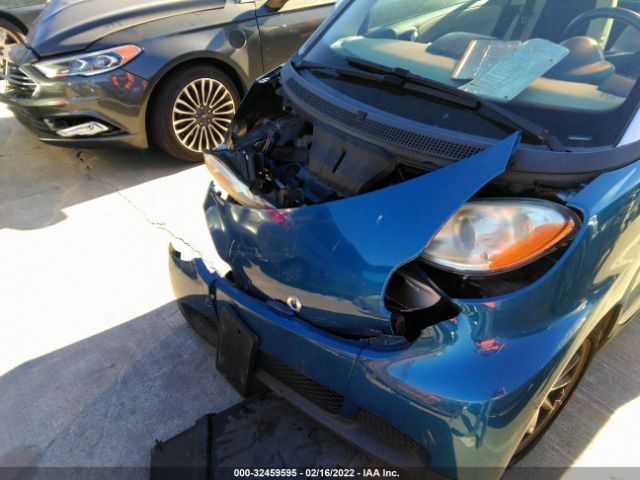 Photo 5 VIN: WMEEJ3BA9AK352821 - SMART FORTWO 