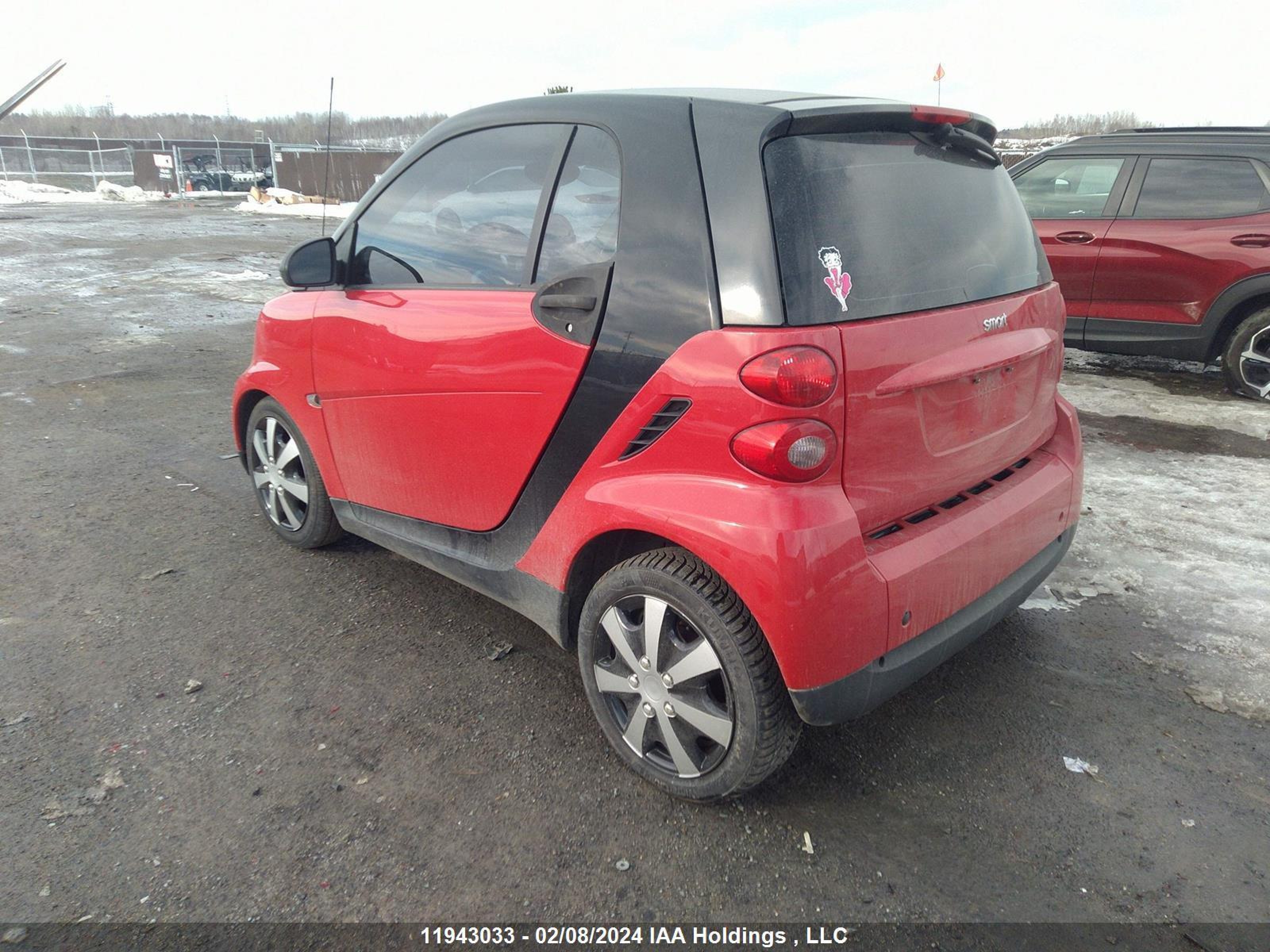 Photo 2 VIN: WMEEJ3BA9BK420276 - SMART FORTWO 