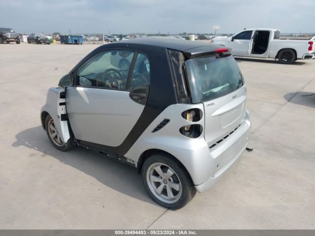 Photo 2 VIN: WMEEJ3BA9CK552651 - SMART FORTWO 