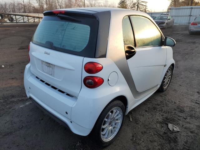 Photo 3 VIN: WMEEJ3BA9DK620559 - SMART FORTWO PUR 