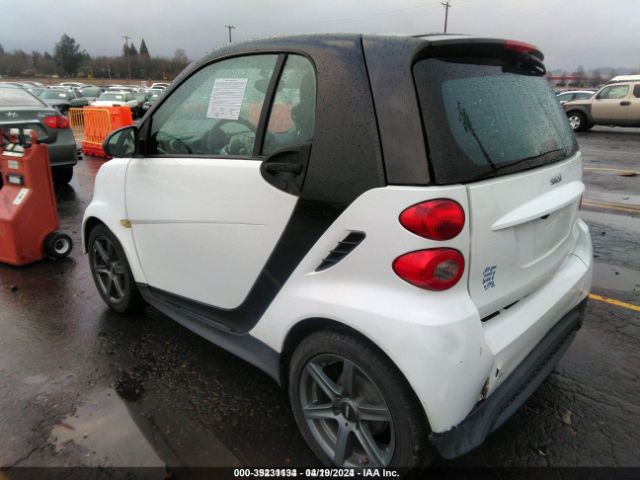 Photo 2 VIN: WMEEJ3BA9EK744994 - SMART FORTWO 