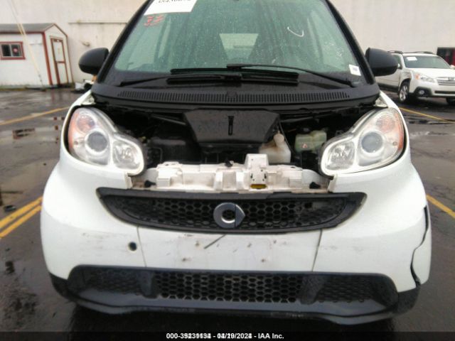 Photo 5 VIN: WMEEJ3BA9EK744994 - SMART FORTWO 