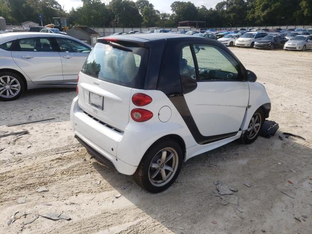 Photo 3 VIN: WMEEJ3BA9EK786288 - SMART FORTWO PUR 