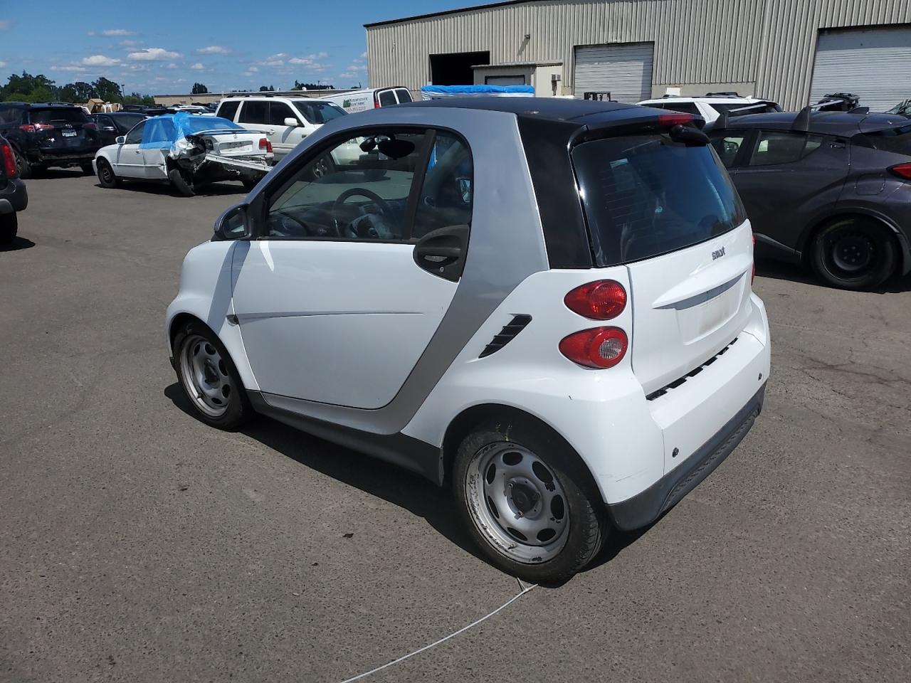 Photo 1 VIN: WMEEJ3BA9FK792691 - SMART FORTWO 