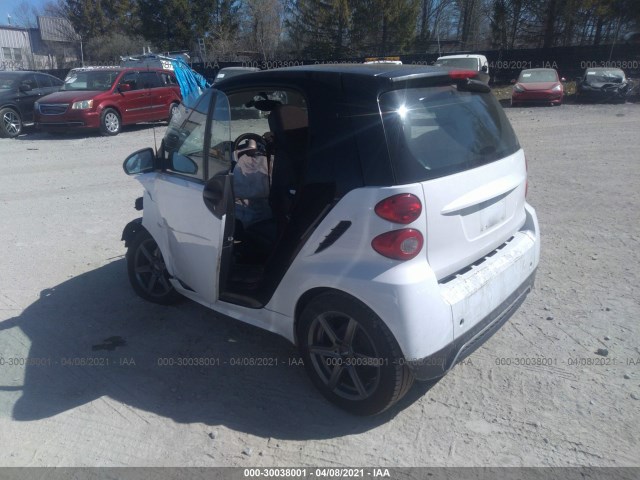 Photo 2 VIN: WMEEJ3BA9FK818366 - SMART FORTWO 