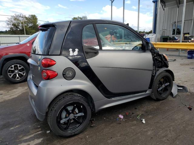 Photo 2 VIN: WMEEJ3BA9FK819999 - SMART FORTWO PUR 