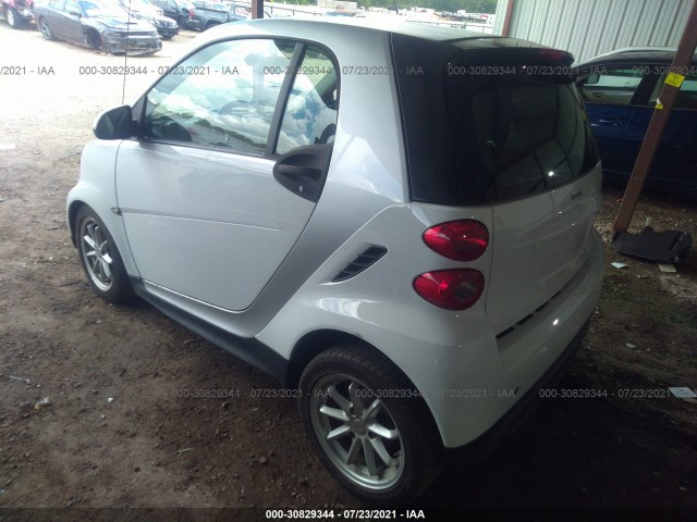 Photo 2 VIN: WMEEJ3BAXDK684609 - SMART FORTWO 