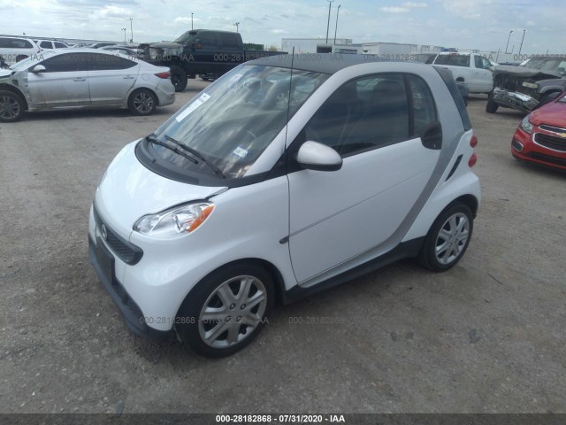 Photo 1 VIN: WMEEJ3BAXEK757060 - SMART FORTWO PUR 