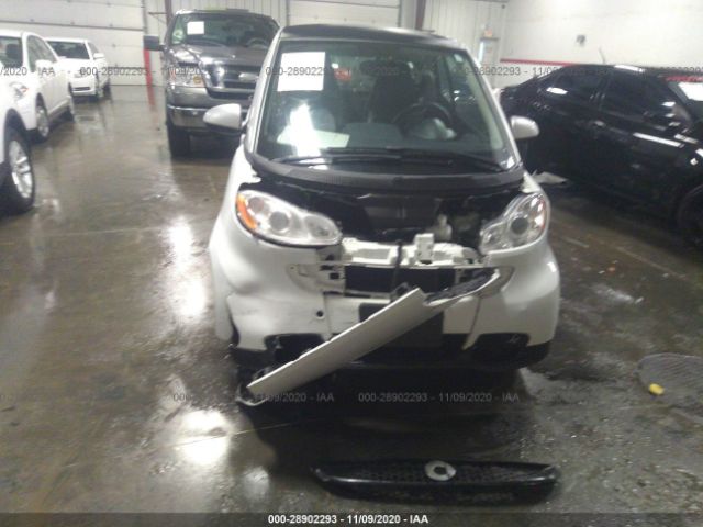 Photo 5 VIN: WMEEJ3BAXEK772304 - SMART FORTWO 