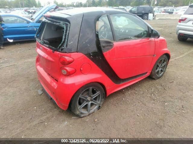 Photo 3 VIN: WMEEJ3BAXFK797494 - SMART FORTWO 