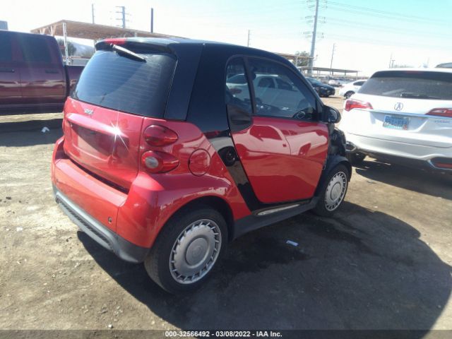 Photo 3 VIN: WMEEJ3BAXFK798922 - SMART FORTWO 