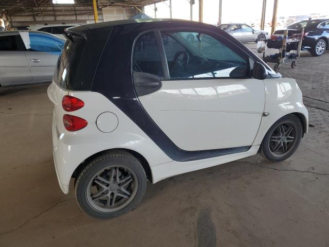 Photo 2 VIN: WMEEJ3BAXFK808476 - SMART FORTWO 