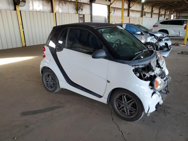 Photo 3 VIN: WMEEJ3BAXFK808476 - SMART FORTWO 